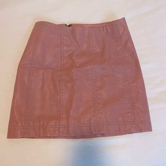 Free people mini skirt - Picture 2 of 3